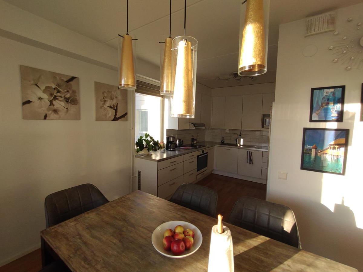 Апартаменты Helsinki Penthouse Near The West Harbor Экстерьер фото