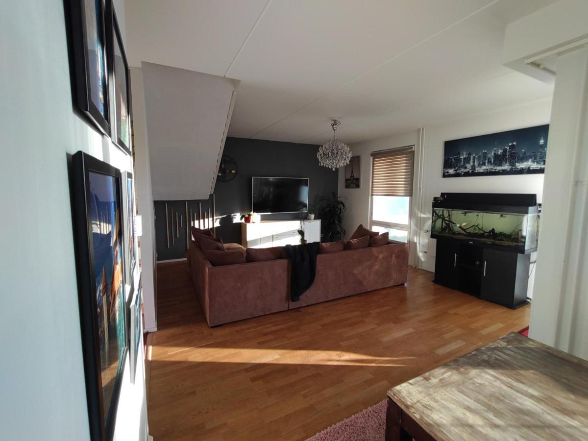 Апартаменты Helsinki Penthouse Near The West Harbor Экстерьер фото